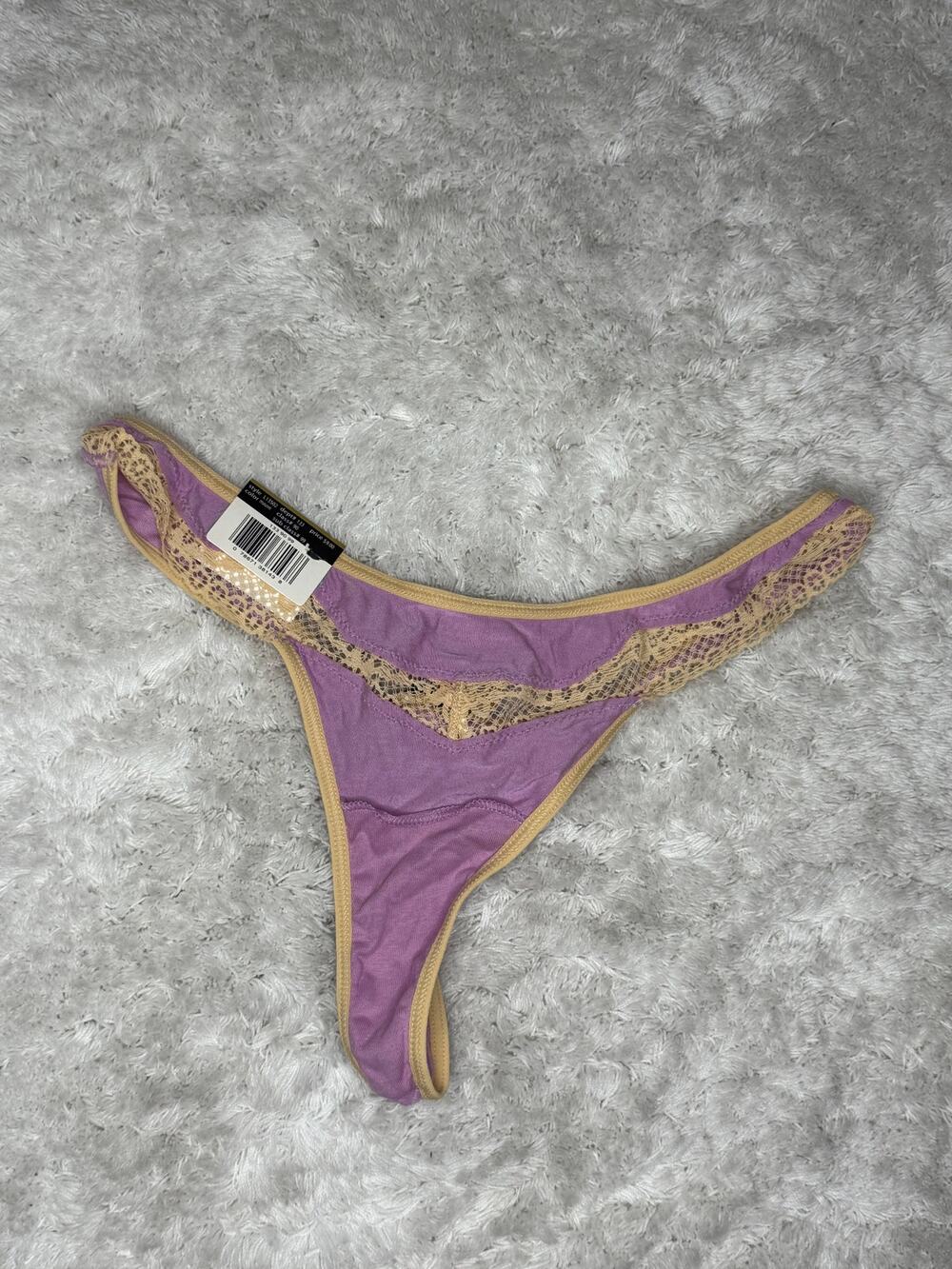 NWT Daisy Fuentes Thong Small Purple Lace Trim Modal Soft Stretch